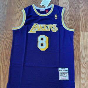 New Mitchell &Ness NBA Purple Los Angeles Lakers Kobe Bryant #8 Jersey